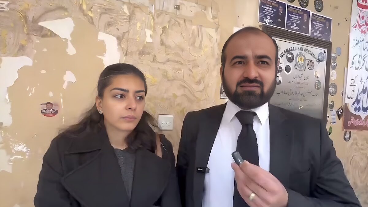 Imaan mazari and Hadi Ali Chattha. Screengrab from a video posted on X by Faizan Qureshi (@FaizQureshiUK) on January 11, 2026. Fair use.