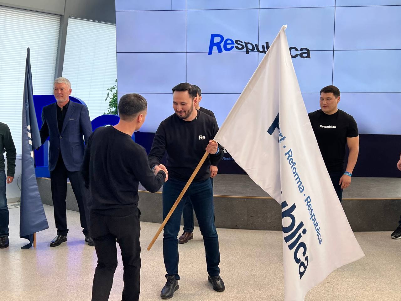 A new party, Respublica, was established in 2023. P