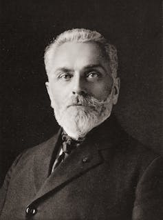 Victor Bérard in black and white photograph