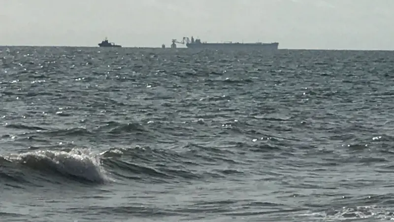 Offshore-platform-from-Garand-Batanga-Beach-Kribi-South-region-of-Cameroon-