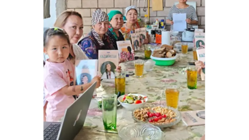 Participants of the project in Qyzylsay, Kazakhstan. Photo by Nazgul Aidabossynova. Used with permission. 